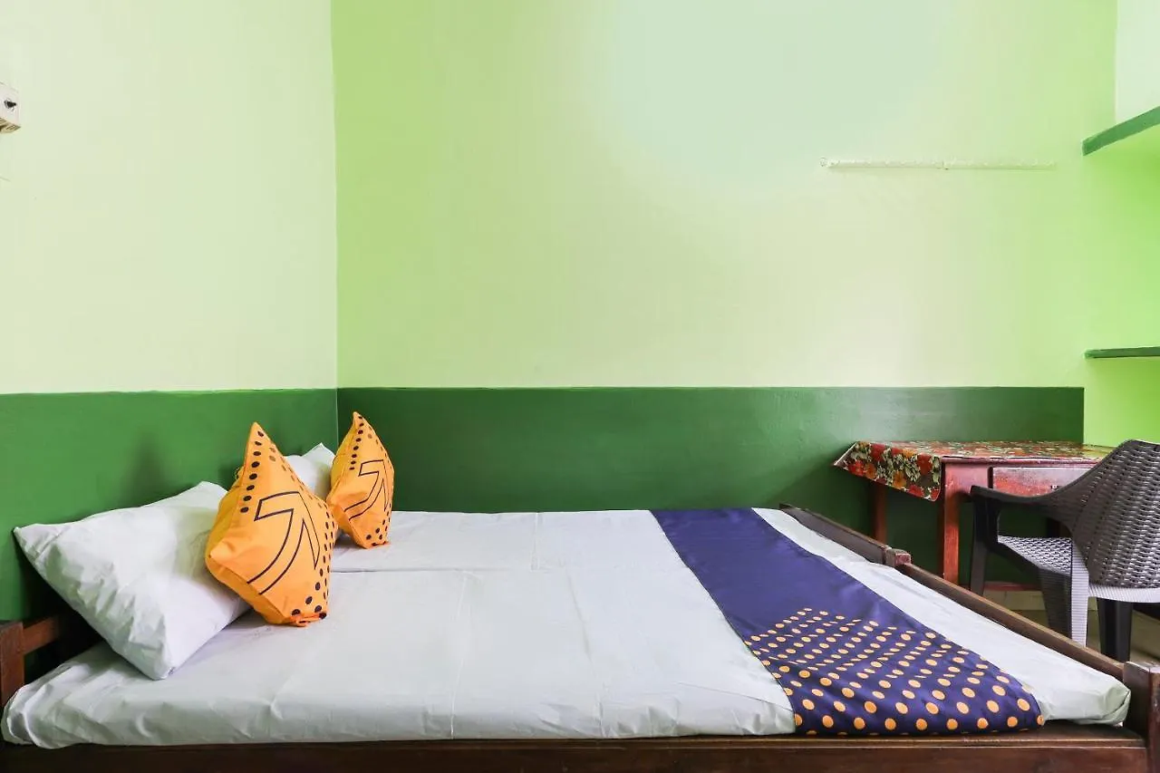 Spot On 68111 Jeena Motels Kollam India